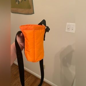 Baggu water bottle holder